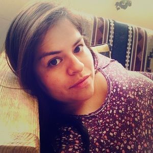 Meet your Posher, Isabel